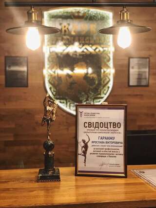 Отель Клуб Яремчанський Яремче-1