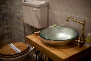 Отель Клуб Яремчанський Яремче Двухместный номер с 1 кроватью и видом на горы-6